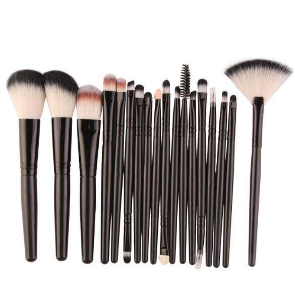 Amazon Hot Sale Wholesale Black 18pcs Make Up Brush Set Pro Powder Foundation Fan Contour Brush Fashion Makeup Brushes